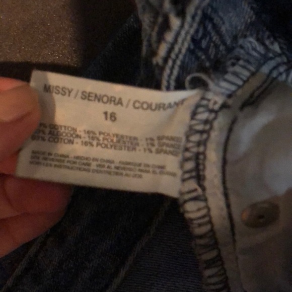 Kardashian Kourtney Leopard Shorts - Picture 4 of 4